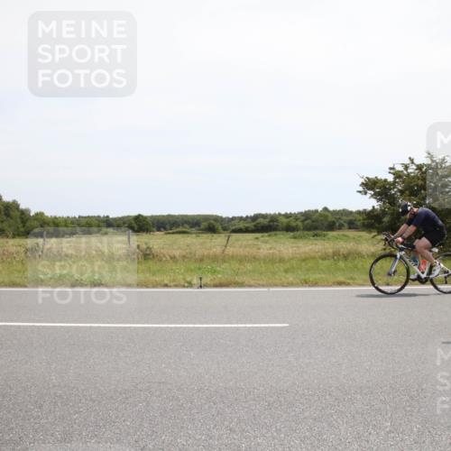 22.06.2025 - Viking Triathlon Yannick Fuchs http://msf.ph/oto/8074317 22.06.2025 13:01:55 Radfahren 210, 402, 466, 643 meine-sportfotos.de