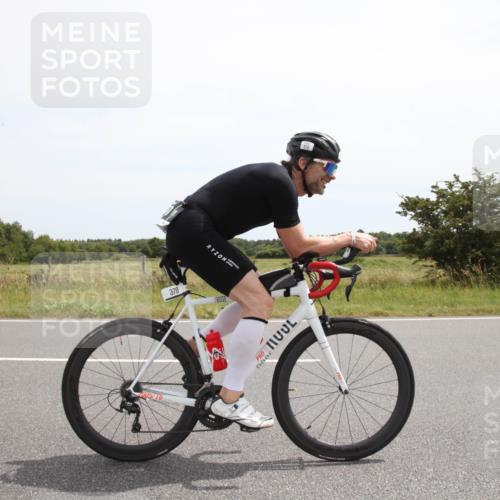 22.06.2025 - Viking Triathlon Yannick Fuchs http://msf.ph/oto/8074337 22.06.2025 13:02:24 Radfahren 370 meine-sportfotos.de
