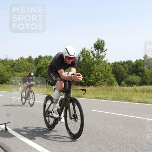 22.06.2025 - Viking Triathlon Yannick Fuchs http://msf.ph/oto/8074338 22.06.2025 11:21:27 Radfahren 50, 70, 75, 127, 296, 522, 550, 643 meine-sportfotos.de