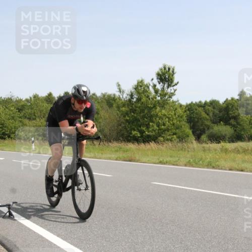 22.06.2025 - Viking Triathlon Yannick Fuchs http://msf.ph/oto/8074356 22.06.2025 11:22:00 Radfahren 1, 80, 304 meine-sportfotos.de
