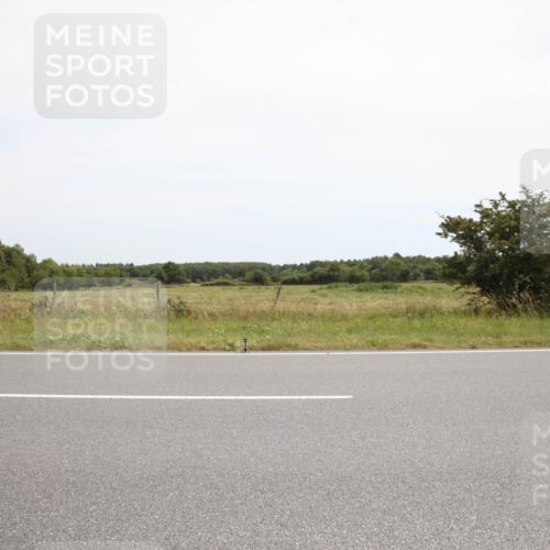 22.06.2025 - Viking Triathlon Yannick Fuchs http://msf.ph/oto/8074362 22.06.2025 13:02:48 Radfahren 433 meine-sportfotos.de