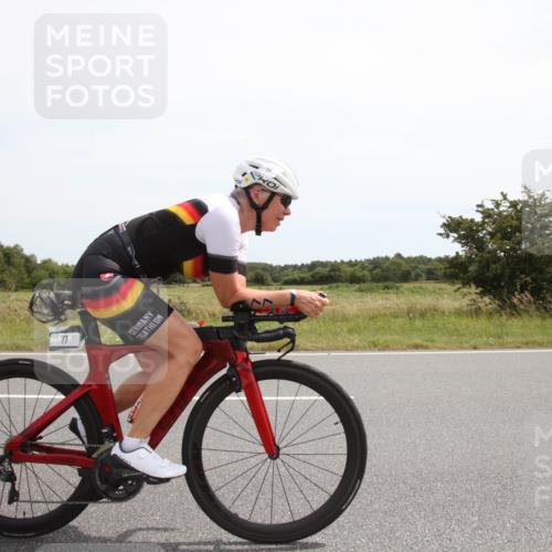 22.06.2025 - Viking Triathlon Yannick Fuchs http://msf.ph/oto/8074366 22.06.2025 13:02:54 Radfahren 77 meine-sportfotos.de