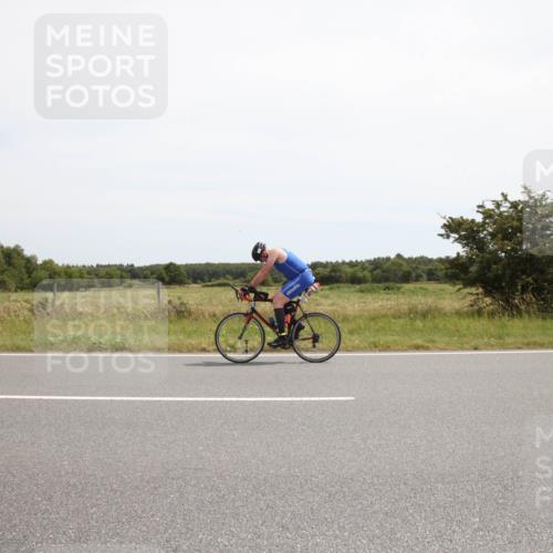 22.06.2025 - Viking Triathlon Yannick Fuchs http://msf.ph/oto/8074374 22.06.2025 13:03:15 Radfahren 86, 490, 657 meine-sportfotos.de