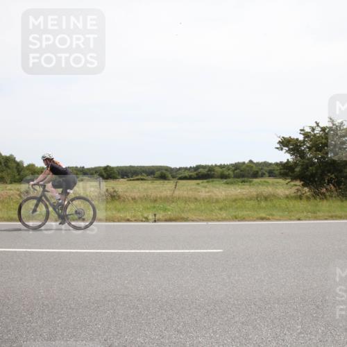 22.06.2025 - Viking Triathlon Yannick Fuchs http://msf.ph/oto/8074390 22.06.2025 13:03:22 Radfahren 454, 637 meine-sportfotos.de