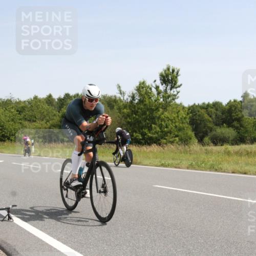 22.06.2025 - Viking Triathlon Yannick Fuchs http://msf.ph/oto/8074399 22.06.2025 11:22:50 Radfahren 2, 40, 134, 209, 312, 316, 506, 610 meine-sportfotos.de