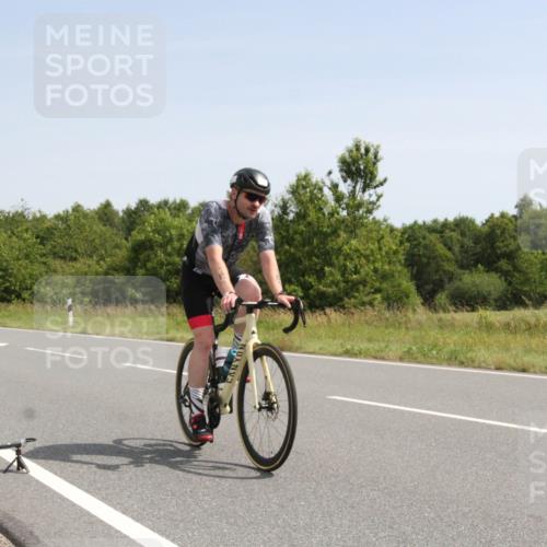 22.06.2025 - Viking Triathlon Yannick Fuchs http://msf.ph/oto/8074403 22.06.2025 11:23:00 Radfahren 20, 46, 81, 88, 161, 232, 265, 456, 532 meine-sportfotos.de