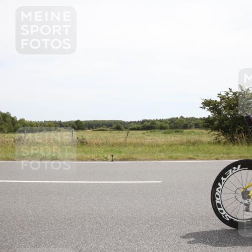 22.06.2025 - Viking Triathlon Yannick Fuchs http://msf.ph/oto/8074406 22.06.2025 13:03:39 Radfahren 44, 356, 530 meine-sportfotos.de