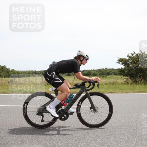 22.06.2025 - Viking Triathlon Yannick Fuchs http://msf.ph/oto/8074419 22.06.2025 13:03:41 Radfahren 44, 530 meine-sportfotos.de