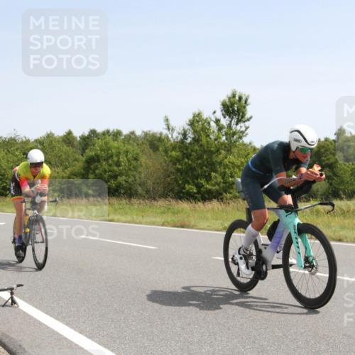 22.06.2025 - Viking Triathlon Yannick Fuchs http://msf.ph/oto/8074436 22.06.2025 11:23:35 Radfahren 34, 177, 334, 365, 385, 398, 470, 484, 632, 642 meine-sportfotos.de