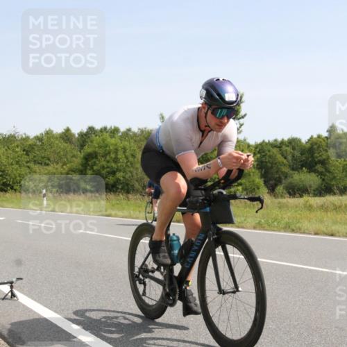 22.06.2025 - Viking Triathlon Yannick Fuchs http://msf.ph/oto/8074449 22.06.2025 11:23:41 Radfahren 34, 177, 179, 334, 365, 385, 414, 470, 484, 642 meine-sportfotos.de