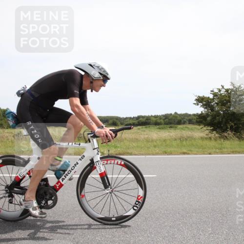 22.06.2025 - Viking Triathlon Yannick Fuchs http://msf.ph/oto/8074474 22.06.2025 13:04:32 Radfahren 331, 344 meine-sportfotos.de