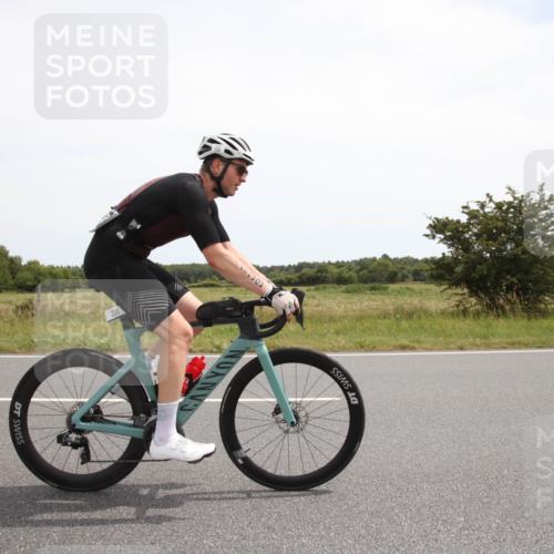 22.06.2025 - Viking Triathlon Yannick Fuchs http://msf.ph/oto/8074509 22.06.2025 13:07:24 Radfahren 54, 79, 238, 446 meine-sportfotos.de