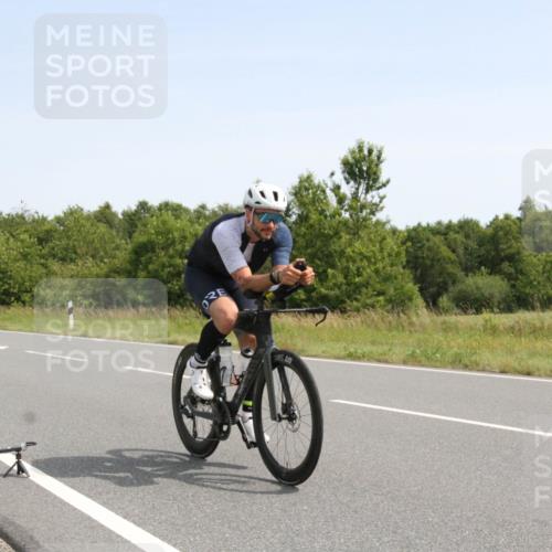 22.06.2025 - Viking Triathlon Yannick Fuchs http://msf.ph/oto/8074510 22.06.2025 11:24:55 Radfahren 204, 548, 603 meine-sportfotos.de