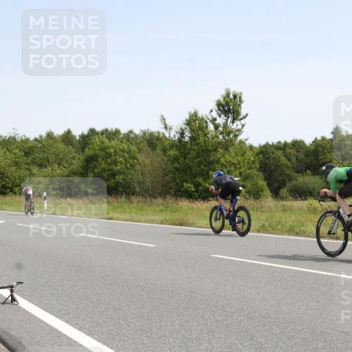 22.06.2025 - Viking Triathlon Yannick Fuchs http://msf.ph/oto/8074542 22.06.2025 11:25:33 Radfahren 9, 90, 185, 195, 198, 384, 390, 401, 500, 534 meine-sportfotos.de