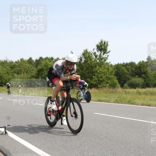 22.06.2025 - Viking Triathlon Yannick Fuchs http://msf.ph/oto/8074549 22.06.2025 11:25:37 Radfahren 9, 286, 401, 500, 534 meine-sportfotos.de