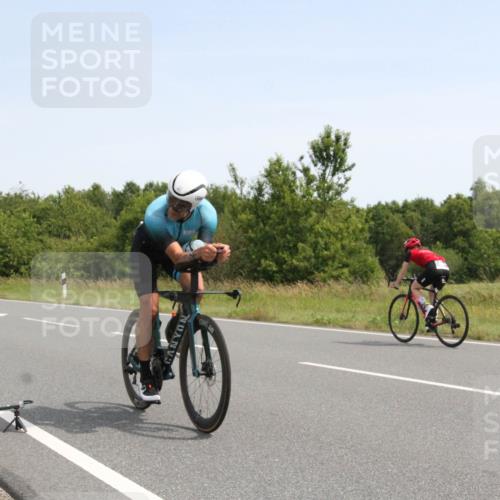 22.06.2025 - Viking Triathlon Yannick Fuchs http://msf.ph/oto/8074563 22.06.2025 11:26:01 Radfahren 117, 325, 344, 451, 499 meine-sportfotos.de