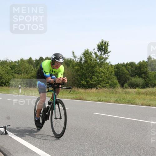 22.06.2025 - Viking Triathlon Yannick Fuchs http://msf.ph/oto/8074566 22.06.2025 11:26:08 Radfahren 29, 117, 403, 556 meine-sportfotos.de