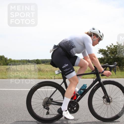 22.06.2025 - Viking Triathlon Yannick Fuchs http://msf.ph/oto/8074571 22.06.2025 13:08:21 Radfahren 115, 494 meine-sportfotos.de