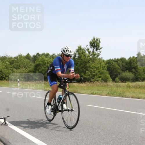 22.06.2025 - Viking Triathlon Yannick Fuchs http://msf.ph/oto/8074585 22.06.2025 11:26:41 Radfahren 393, 488 meine-sportfotos.de