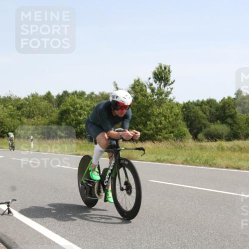 22.06.2025 - Viking Triathlon Yannick Fuchs http://msf.ph/oto/8074605 22.06.2025 11:27:07 Radfahren 167, 368 meine-sportfotos.de