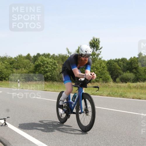 22.06.2025 - Viking Triathlon Yannick Fuchs http://msf.ph/oto/8074606 22.06.2025 11:27:13 Radfahren 253, 437, 529 meine-sportfotos.de