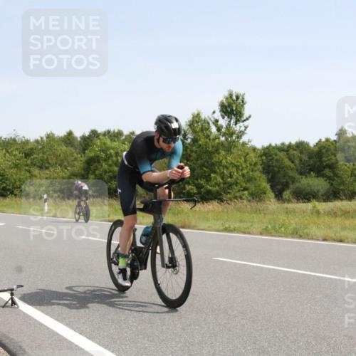 22.06.2025 - Viking Triathlon Yannick Fuchs http://msf.ph/oto/8074619 22.06.2025 11:27:29 Radfahren 57, 172, 258, 289, 359, 367, 420 meine-sportfotos.de