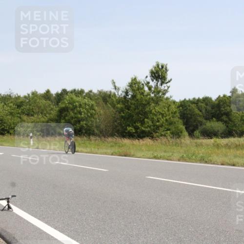 22.06.2025 - Viking Triathlon Yannick Fuchs http://msf.ph/oto/8074623 22.06.2025 11:27:31 Radfahren 57, 258, 289, 359 meine-sportfotos.de