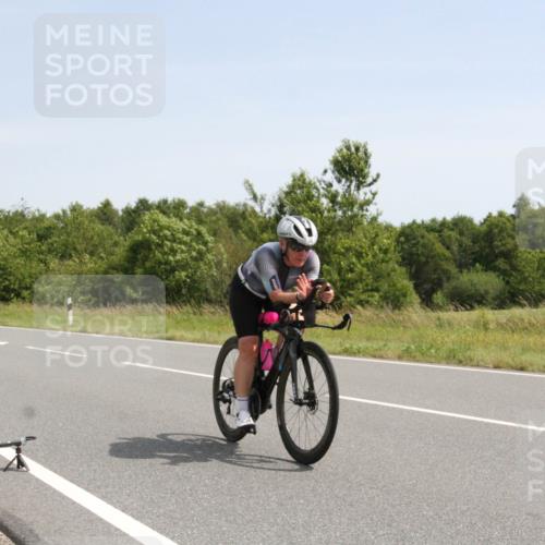 22.06.2025 - Viking Triathlon Yannick Fuchs http://msf.ph/oto/8074644 22.06.2025 11:28:09 Radfahren 86, 266, 337, 433, 454, 459, 639 meine-sportfotos.de