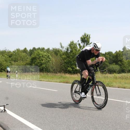 22.06.2025 - Viking Triathlon Yannick Fuchs http://msf.ph/oto/8074703 22.06.2025 11:29:33 Radfahren 78, 83, 93, 110, 254, 281, 314, 320, 411, 427, 487 meine-sportfotos.de