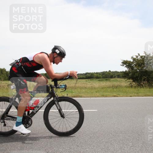 22.06.2025 - Viking Triathlon Yannick Fuchs http://msf.ph/oto/8074740 22.06.2025 13:11:17 Radfahren 327 meine-sportfotos.de