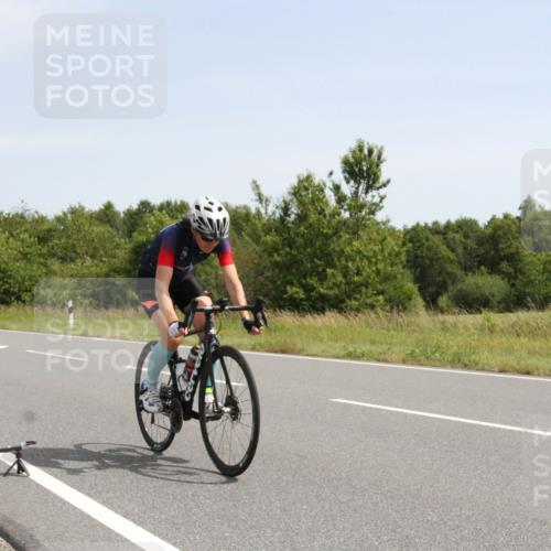 22.06.2025 - Viking Triathlon Yannick Fuchs http://msf.ph/oto/8074761 22.06.2025 11:30:40 Radfahren 194, 381, 604, 649 meine-sportfotos.de