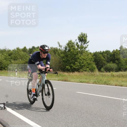 22.06.2025 - Viking Triathlon Yannick Fuchs http://msf.ph/oto/8074765 22.06.2025 11:30:45 Radfahren 79, 194, 381, 604 meine-sportfotos.de