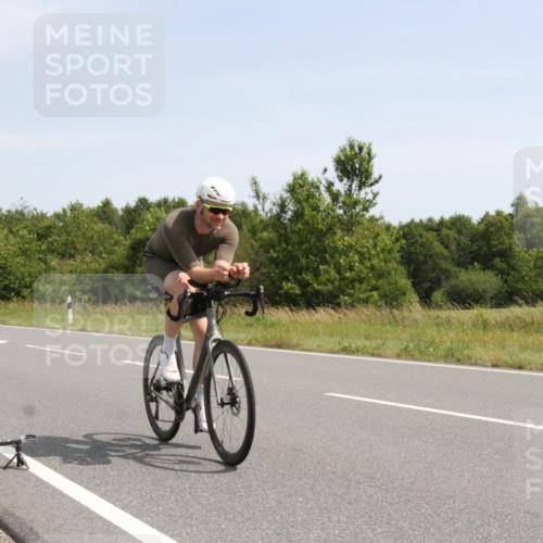 22.06.2025 - Viking Triathlon Yannick Fuchs http://msf.ph/oto/8074774 22.06.2025 11:30:58 Radfahren 44, 329, 335, 511, 535 meine-sportfotos.de