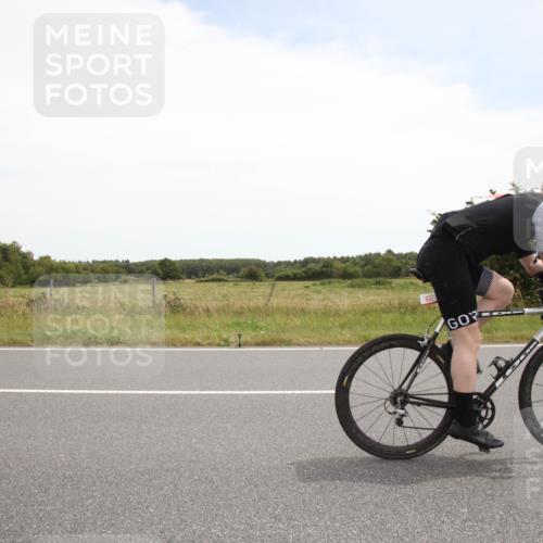 22.06.2025 - Viking Triathlon Yannick Fuchs http://msf.ph/oto/8074801 22.06.2025 13:12:54 Radfahren 303, 439, 607 meine-sportfotos.de