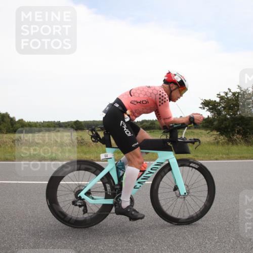 22.06.2025 - Viking Triathlon Yannick Fuchs http://msf.ph/oto/8074812 22.06.2025 13:13:21 Radfahren 64 meine-sportfotos.de