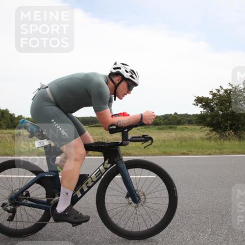 22.06.2025 - Viking Triathlon Yannick Fuchs http://msf.ph/oto/8074830 22.06.2025 13:13:56 Radfahren 223, 326 meine-sportfotos.de