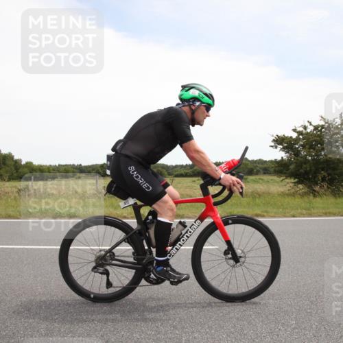 22.06.2025 - Viking Triathlon Yannick Fuchs http://msf.ph/oto/8074844 22.06.2025 13:15:30 Radfahren 43, 410 meine-sportfotos.de