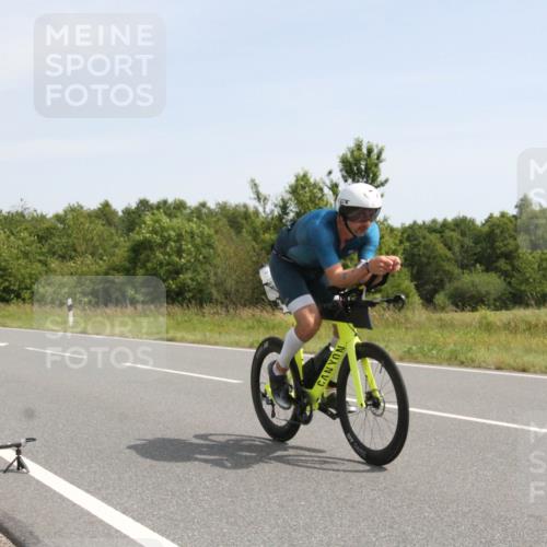 22.06.2025 - Viking Triathlon Yannick Fuchs http://msf.ph/oto/8074849 22.06.2025 11:33:02 Radfahren 95, 128, 287, 291, 379, 662 meine-sportfotos.de