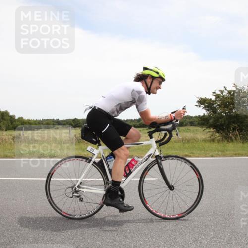 22.06.2025 - Viking Triathlon Yannick Fuchs http://msf.ph/oto/8074864 22.06.2025 13:16:44 Radfahren 221, 273, 501 meine-sportfotos.de