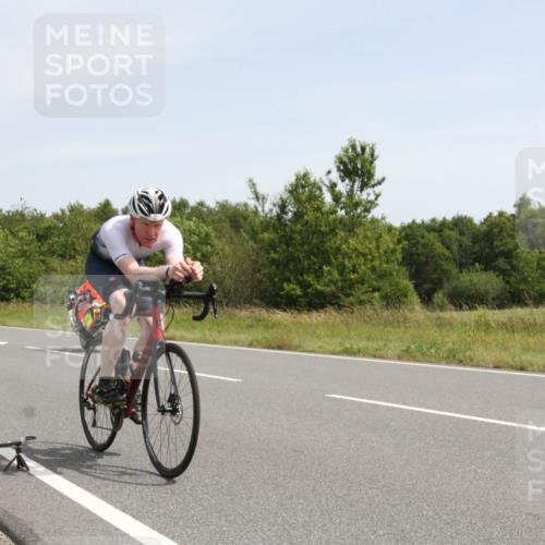 22.06.2025 - Viking Triathlon Yannick Fuchs http://msf.ph/oto/8074912 22.06.2025 11:34:45 Radfahren 230, 421, 613, 616 meine-sportfotos.de