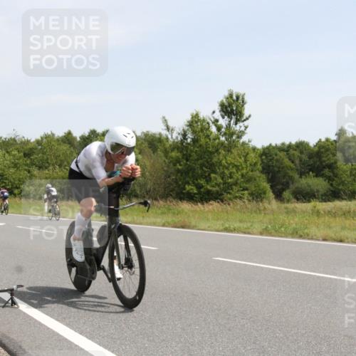 22.06.2025 - Viking Triathlon Yannick Fuchs http://msf.ph/oto/8074945 22.06.2025 11:35:46 Radfahren 5, 108, 229, 242, 271, 294, 301, 429, 435, 486, 519, 647 meine-sportfotos.de