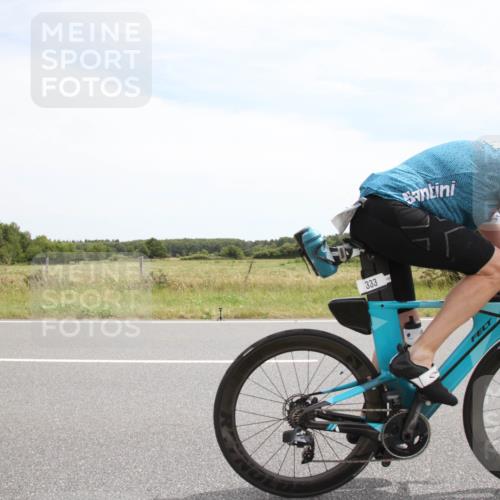 22.06.2025 - Viking Triathlon Yannick Fuchs http://msf.ph/oto/8075014 22.06.2025 13:21:18 Radfahren 333, 615 meine-sportfotos.de