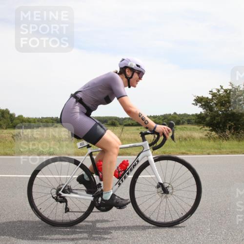 22.06.2025 - Viking Triathlon Yannick Fuchs http://msf.ph/oto/8075037 22.06.2025 13:21:39 Radfahren 460, 483 meine-sportfotos.de