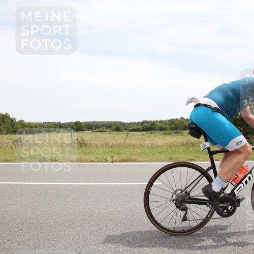 22.06.2025 - Viking Triathlon Yannick Fuchs http://msf.ph/oto/8075085 22.06.2025 13:21:55 Radfahren 37, 406 meine-sportfotos.de