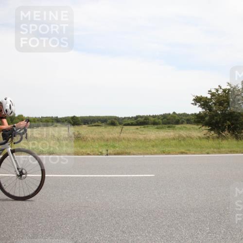 22.06.2025 - Viking Triathlon Yannick Fuchs http://msf.ph/oto/8075090 22.06.2025 13:22:24 Radfahren 60 meine-sportfotos.de