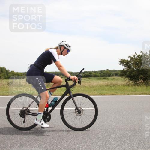 22.06.2025 - Viking Triathlon Yannick Fuchs http://msf.ph/oto/8075107 22.06.2025 13:22:32 Radfahren 18, 268 meine-sportfotos.de