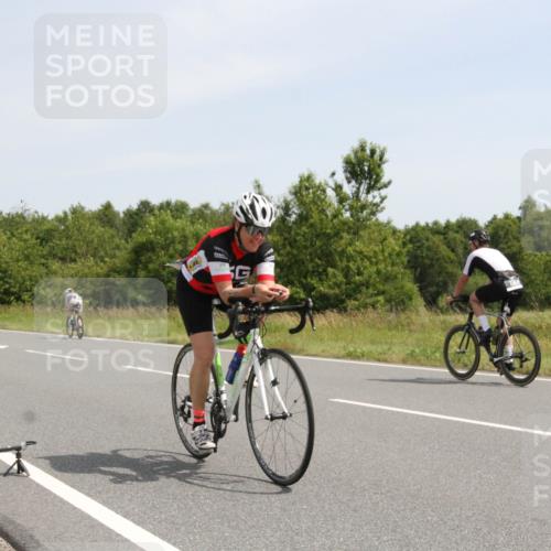 22.06.2025 - Viking Triathlon Yannick Fuchs http://msf.ph/oto/8075115 22.06.2025 11:39:29 Radfahren 133, 142, 175, 213, 224, 263, 406 meine-sportfotos.de