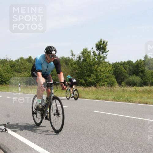 22.06.2025 - Viking Triathlon Yannick Fuchs http://msf.ph/oto/8075134 22.06.2025 11:39:50 Radfahren 19, 38, 113, 123, 377, 407, 467, 550, 650 meine-sportfotos.de