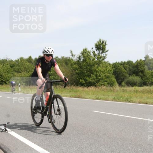22.06.2025 - Viking Triathlon Yannick Fuchs http://msf.ph/oto/8075186 22.06.2025 11:40:39 Radfahren 50, 75, 170, 208, 296, 608, 637 meine-sportfotos.de