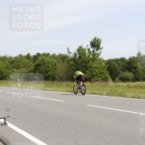 22.06.2025 - Viking Triathlon Yannick Fuchs http://msf.ph/oto/8075189 22.06.2025 11:40:43 Radfahren 50, 75, 170, 187, 208, 256, 296, 312, 506, 637 meine-sportfotos.de